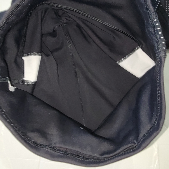 Athleta Hiit It Mesh Capri Leggings Size XS Black/White - Picture 7 of 10